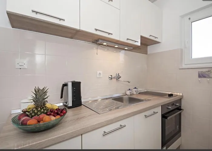 By The Sea Kanica, - 18134 Daire *